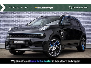 Lynk & Co 01 1.5 | Panoramadak | Adaptive cruise control | Camera | Navigatie | LED koplampen | Keyless | Apple Carplay / Android | Dode hoek detectie | 20 inch velgen | 6,6 kW lader |