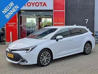 Toyota Corolla Touring Sports Hybrid 200 Dynamic 200PK ELEK. ACHTERKLEP DIGITALE TELLERS PDC STOELVERWARMING