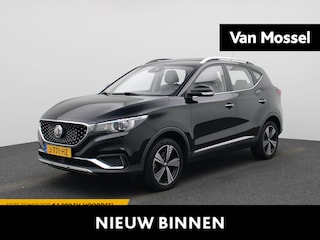 MG ZS EV Luxury 45 kWh | PANORAMADAK | LEDER | APPLE CARPLAY | ACHTERUITRIJCAMERA | AIRCO | STOELVERWARMING |