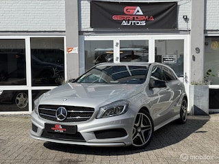 Mercedes-Benz A180 Ambition AMG-Line