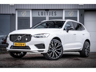 Volvo XC60 2.0 T8 Twin Engine AWD R-Design I Pano-dak I Luchtvering I Trekhaak I Camera I Gedocumenteerd