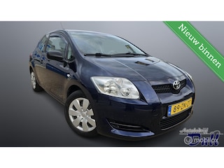 Toyota Auris 1.4-16V 3 deurs Terra 127154 KM!!
