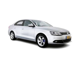 Volkswagen Jetta 1.4 TSI Hybrid Highline Aut. *XENON | NAVI | COMFORT-SEATS | ECC | PRIVACY-GLASS | PDC | SHIFT-PADDLES | CRUISE | 18''ALU*