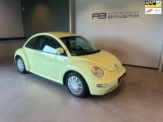 Volkswagen Beetle New 2.0i HIGHLINE-uitvoering/AIRCONDITIONING/CRUISE CONTROL/NAP/NIEUWE APK + OH.BEURT BIJ AFLEVERING