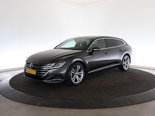 Volkswagen Arteon 1.4 TSI eHybrid R-Line Business+ | Panoramadak | Stoelverwarming | Camera |*