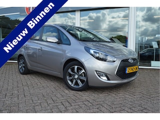 Hyundai ix20 1.6i Premium Automaat | Navi | Cruise C. | Parkeercamera voor + achter