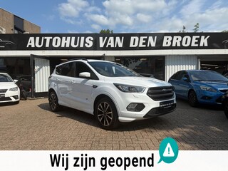 Ford Kuga 2.0 242Pk 4X4 St-Line|Automaat|Xenon|Cruise|Navi|Climate|Carplay|Led|Leer|Lmv|Elek Pakket|Nw Apk