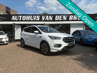 Ford Kuga 2.0 242Pk 4X4 St-Line|Automaat|Xenon|Cruise|Navi|Climate|Carplay|Led|Leer|Lmv|Elek Pakket|Nw Apk