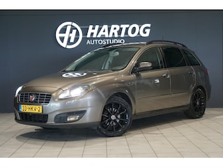 Fiat Croma 2.2 16V Corporate Premium + AUT. / CAMERA / TREKHAAK / LEDER / XENON