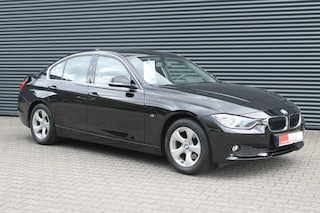 BMW 320i Sedan Edition High Executive