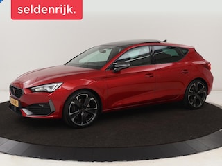 Cupra Leon 1.4 e-Hybrid VZ Performance | Panoramadak | Stoel & stuurverwarming | Adaptive cruise | Camera | Carplay