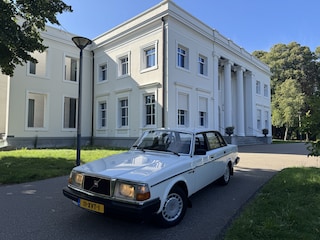 Volvo 240 240 2.3 GL AUT '84 161000 KM ! ZELDZAAM !