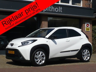 Toyota Aygo 1.0 VVT-i First 72pk