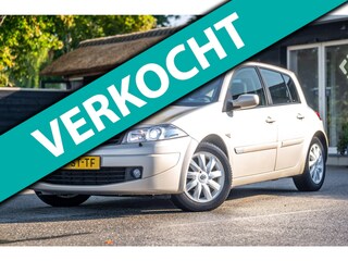 Renault Mégane 1.6-16V Tech Line Automaat I Trekhaak I Climate I Cruise I Parkeersensoren I Xenon I NAP