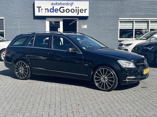Mercedes-Benz C-klasse Estate 180 Aut. Avantgarde | 19" AMG | XENON | APPLE CARPLAY | AFN. TREKHAAK |