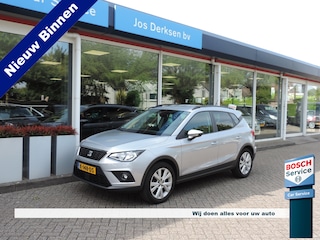 Seat Arona 1.0 TSI Style - Camera | Carplay | PDC v+a | Blindspot | Afn. trekhaak