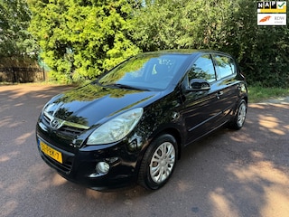 Hyundai i20 1.2i i-Motion Airco / NAP / AUX / APK / dealer onderhouden