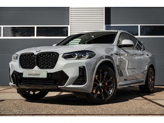 BMW X4 xDrive20i High Executive |Pano |M-Kuipstoelen |Carbon interieur | Memory Seats