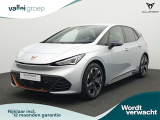 Cupra Born 82 kWh 231 pk Performance | Rondomzicht camera | Stuur-/stoelverwarming | Navigatie | Sportonderstel | 19 inch