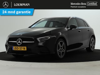 Mercedes-Benz A-klasse 250 e AMG Plug-In Hybride | Night Pakket | Sfeerverlichting | MultiBeam LED | Parkeersensoren + Achtercamera | Inclusief 24 maanden MB Certified garantie voor Europa.