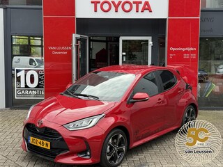 Toyota Yaris 1.5 Hybrid 130 Executive NL-AUTO KEYLESS PRK SENSOR V+A BLIND SPOT SROEL/STUUR VERWARMING