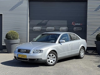 Audi A4 Limousine 2.0 Exclusive Automaat | Climate Control | Lichtmetalen Velgen | Trekhaak |