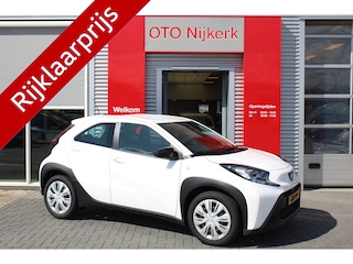 Toyota Aygo 1.0 VVT-i S-CVT Play Limited *smartkey, stoelverwarming!*
