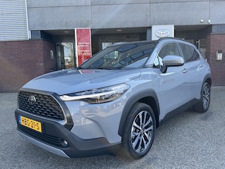 Toyota Corolla Cross 1.8 HYBRID 140 STYLE NIEUW DIRECT LEVERBAAR PANODAK STOEL/STUURVERW KEYLESS GETINT GLAS BLIND-SPOT