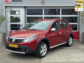 Dacia Sandero 1.6 Stepway Airco / Trekhaak / 5-Drs