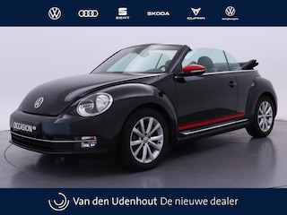 Volkswagen Beetle Cabriolet 1.2 TSI 105pk DSG Club Navigatie Leder