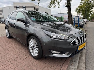 Ford Focus Wagon 1.0 125pk Titanium 162.000km Airco/ECC,Cruisecontrol,Navigatie