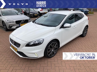 Volvo V40 1.6 T3 R-Design | Cruise Control | Xenon | Stoelverwarming | Getint Glas | 18 Inch Velgen | Nubuck stoelen |