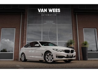 BMW 3-serie GT 320i F34 Executive Facelift | 184 pk | Automaat | 2e eigenaar | Camera | Head-up | LED | PDC | Navi | Stoelverwarming | Cruise control | Climate control ➡️