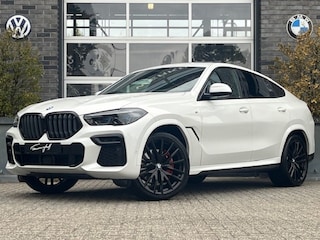 BMW X6 XDRIVE40I M-SPORT - LASER - SKY LOUNGE - LUCHTVERING - TREKH.