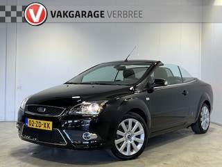 Ford Focus Coupé-Cabriolet 2.0-16V Titanium | Hard-Top | LM Velgen 17" | Voorstoelen Verwarmd | PDC Achter | Cruise Control | Lederen Bekleding | Airco |