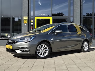Opel Astra Sports Tourer 1.2 Elegance | Trekhaak | Parkeer Sensoren V + A | Stoelverw. + Stoelverk | Android Auto en Apple Carplay