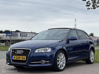 Audi A3 Sportback 1.4 TFSI Ambition Pro Line S cruise pano