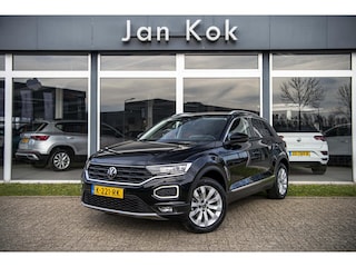 Volkswagen T-Roc 1.5 TSi 150 pk Sport | Parkeersensoren | Virtual Cockpit | Full LED
