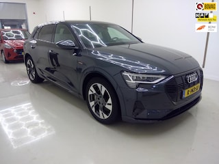 Audi e-Tron 50 quattro Business edition 71 kWh+Led+Navigatie+stoel-verw+20"lmv Actieradius 336KM + 90% SOH = 31-DECMBER 2020