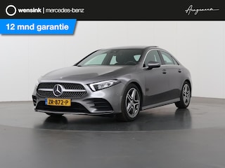 Mercedes-Benz A-klasse 200 Limousine AMG | Panoramadak | 360 graden camera | Dodehoek assistent | Apple Carplay | Stoelverwarming |