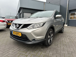 Nissan Qashqai 1.2 Connect Edition Navigatie, airco, cruise control, PDC, trekhaak