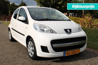 Peugeot 107 1.0 68pk XS Premium Pack 5-drs airco/el. ramen/toerenteller