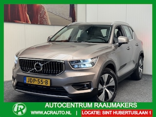 Volvo XC40 1.5 T4 RECHARGE INSCRIPTION AUTOMAAT LEDER NAVIGATIE STOEL EN STUUR VERWARMING CRUISE CONTROL APPLE CARPLAY/ANDROID RIJSTROOKSENSOREN  ACHTERUITRIJCAMERA UITKLAPBARE TREKHAAK ZEER MOOI !! Brgl