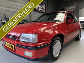 Opel Kadett GSI