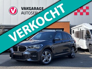 BMW X1 XDrive25e M-Sport|220pk|HUD|18 Inch|Keyless|Elektr Kofferklep|Stoelver|PDC Rondom|Sfeerverl