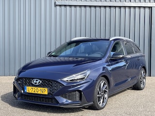 Hyundai i30 1.5 T-GDI 48V 160pk N Line I Carplay I Navigatie I Camera I Parkeersensoren I Elektrische Stoel I