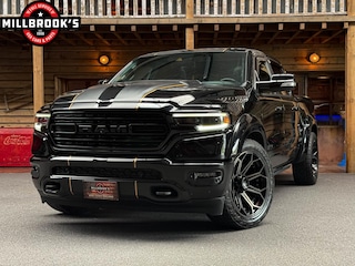 Ram 1500 5.7 V8 Limited, Widebody, LPG, Black Edition, 4Play velgen, Striping.