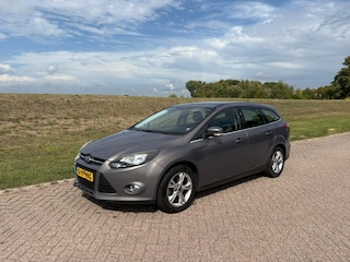 Ford Focus Wagon 1.0i EcoBoost Lease Trend Airco Cruise Trekhaak Beurt 07-'25 APK 30-07-2026