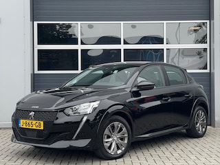 Peugeot 208 EV Allure 50 kWh | Navi | Carplay | PDC | Climate control | Cruise control