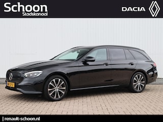 Mercedes-Benz Estate 300 e Luxury Line | Adap. Cruise | Elek. Trekhaak | Navigatie | Stoelverwarming | Camera